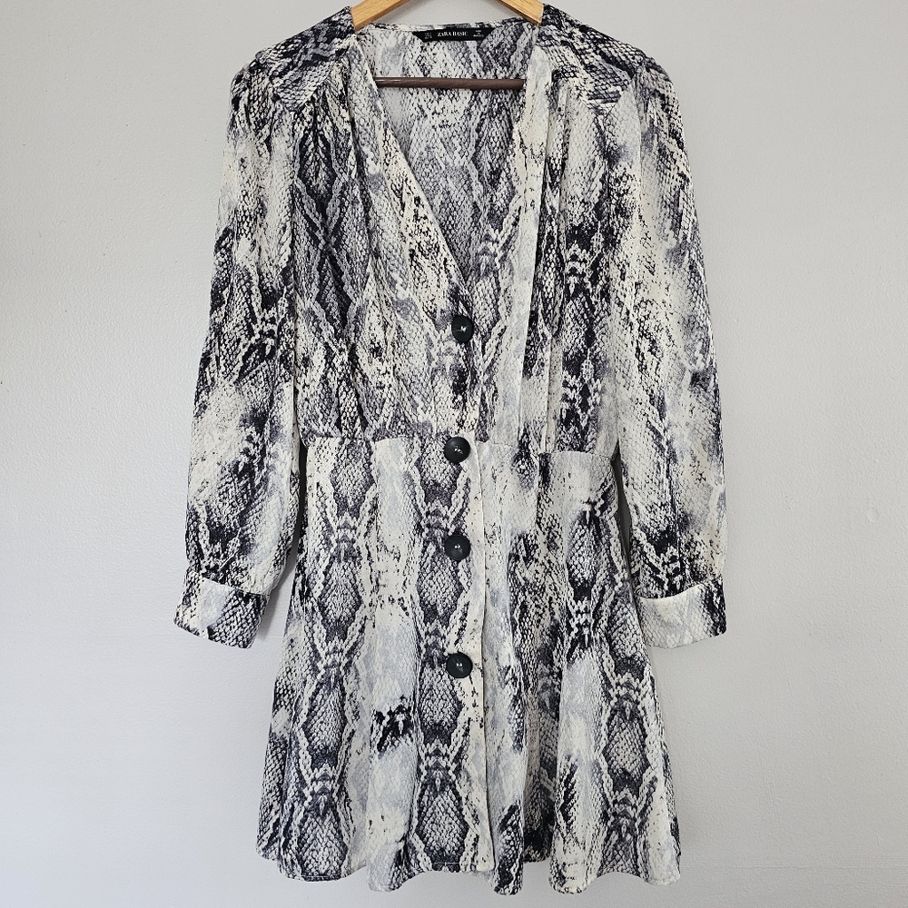 ZARA snake print button front shirt dress long sleeve fit and flare satin medium